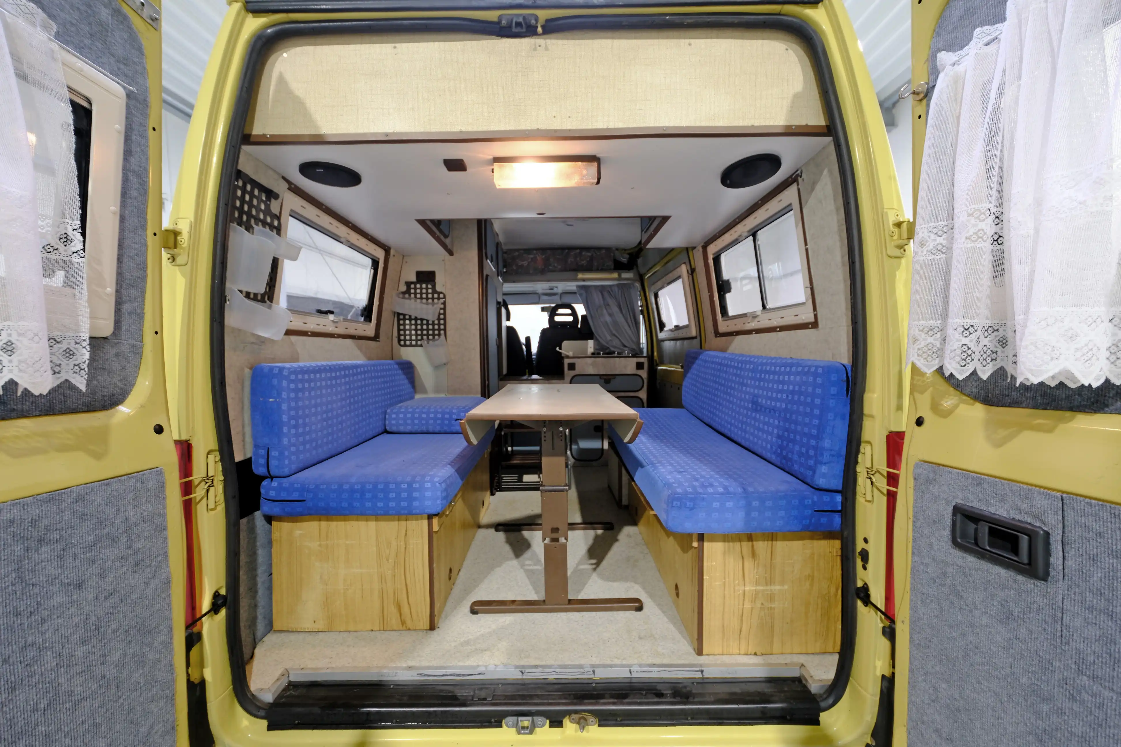 BUROW Petite ähnl. Ausbau 
